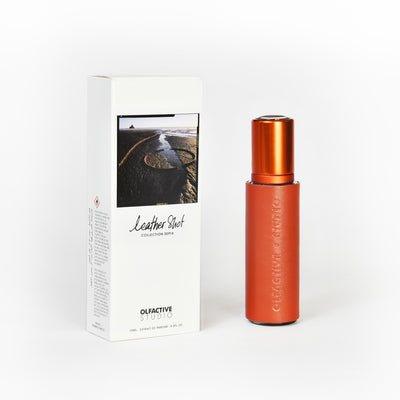 Leather Shot | Extrait de Parfum 15ml | Leather | Iris | Sandalwood