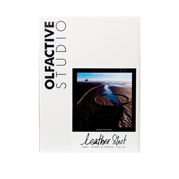 Leather Shot | Extrait de Parfum 100ml | Couro | Lírio | Sândalo 